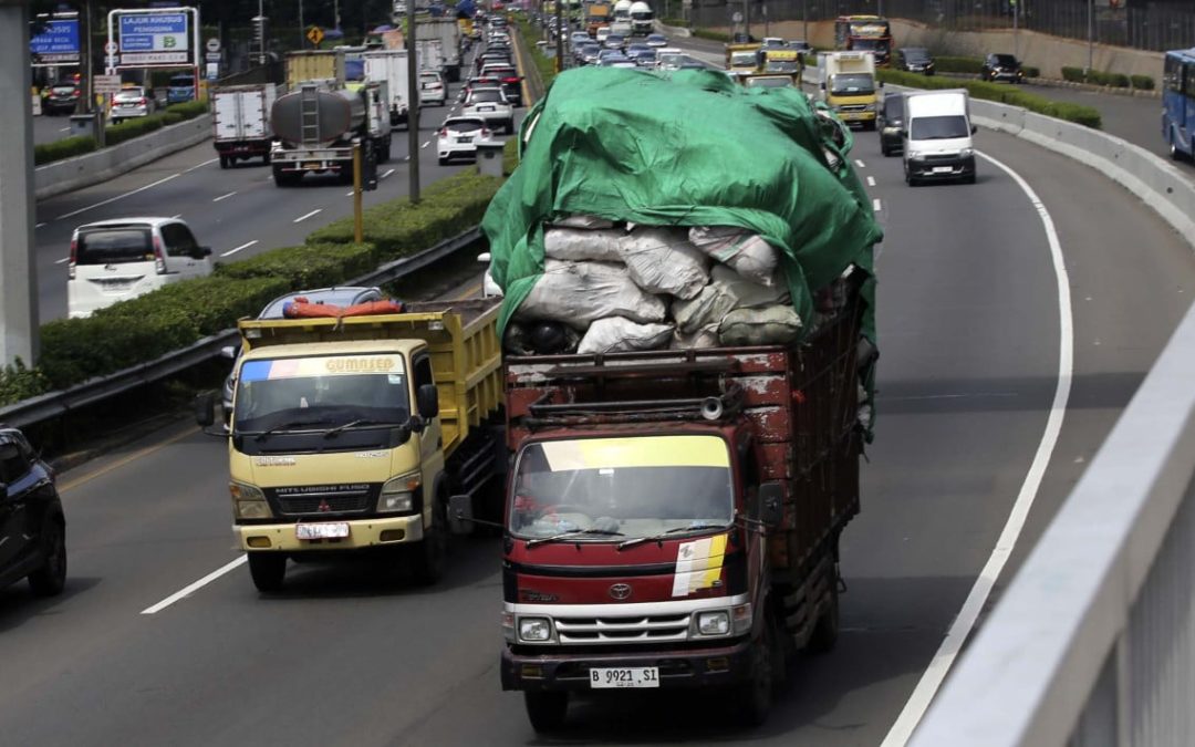 Truk ODOL: Konsumen Hino Taat Regulasi
