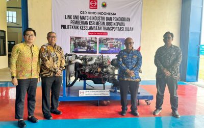 CSR Hino Indonesia ke PKTJ: Donasi Mesin J08C